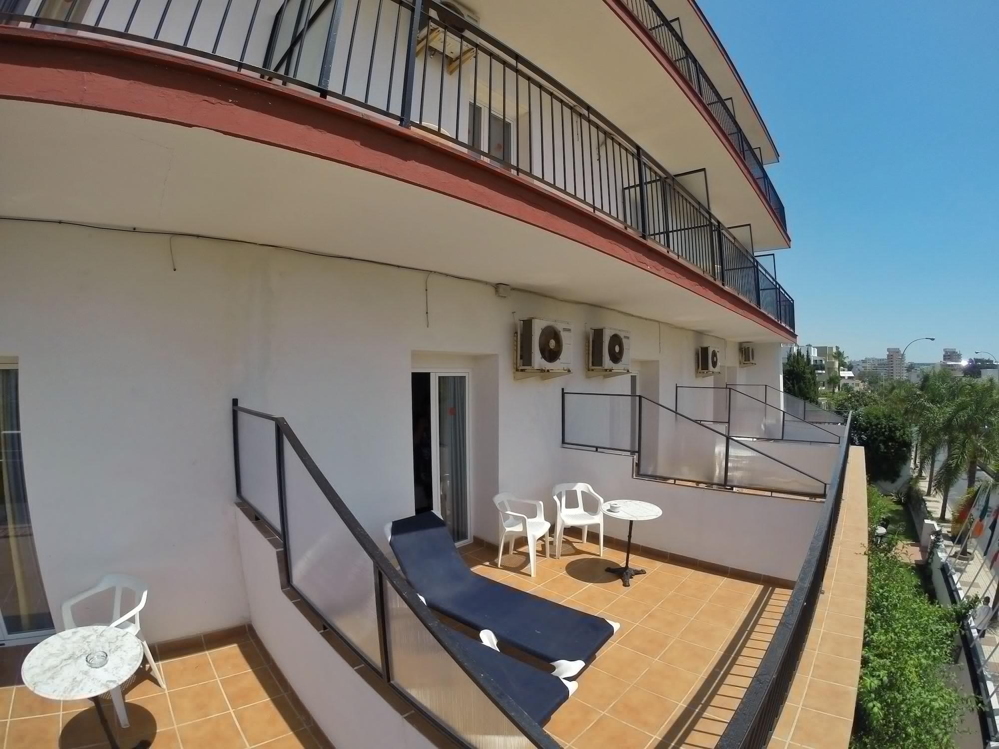 Hotel Carmen Teresa Τορρεμολίνος Εξωτερικό φωτογραφία