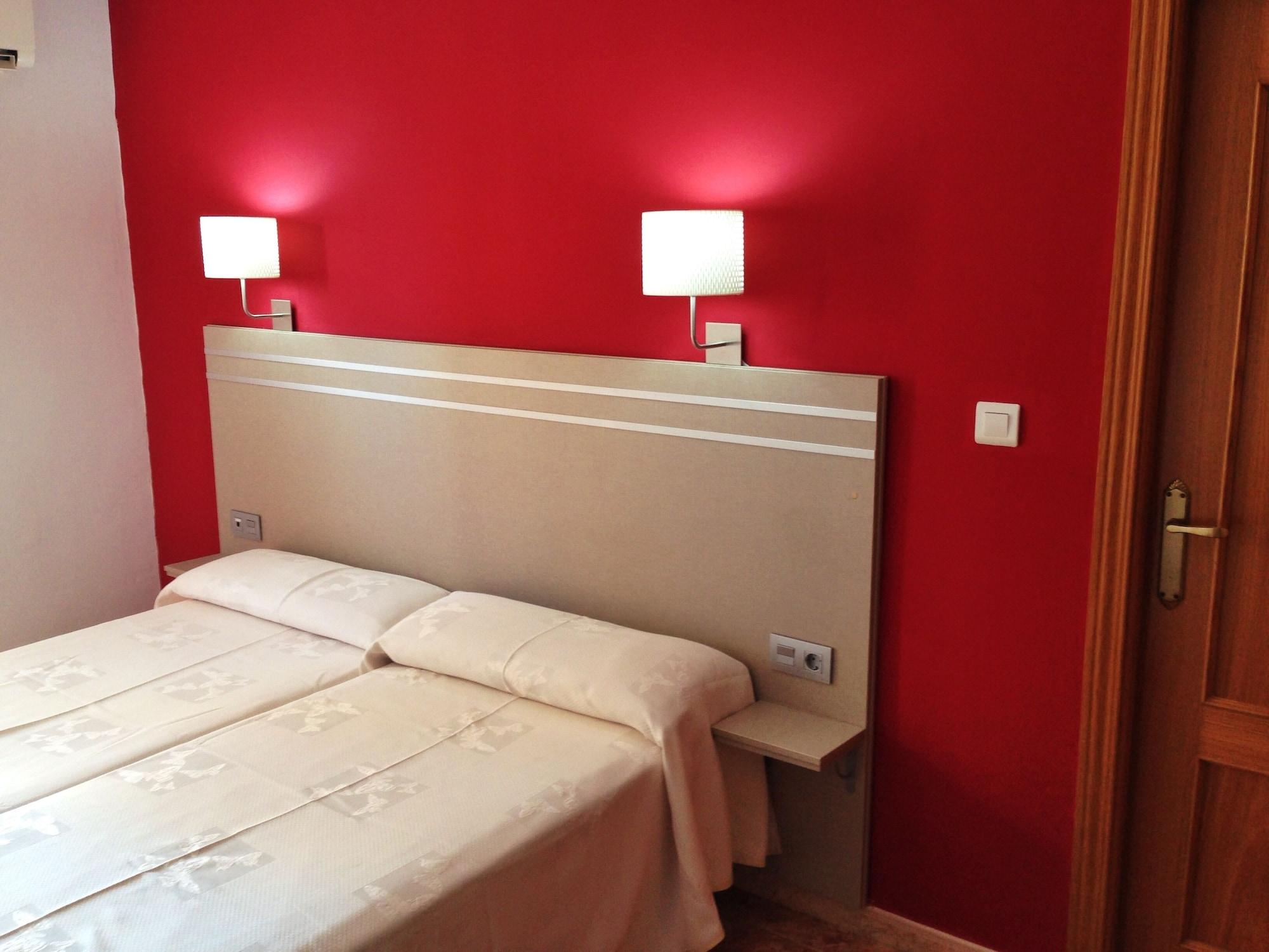 Hotel Carmen Teresa Τορρεμολίνος Εξωτερικό φωτογραφία