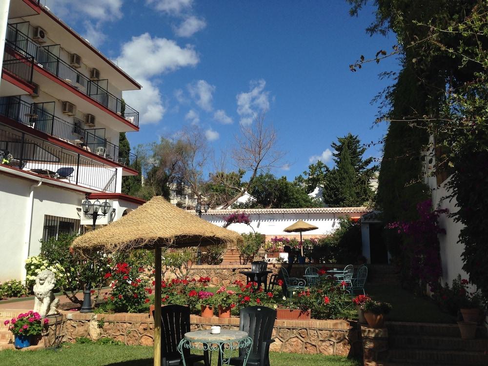 Hotel Carmen Teresa Τορρεμολίνος Εξωτερικό φωτογραφία