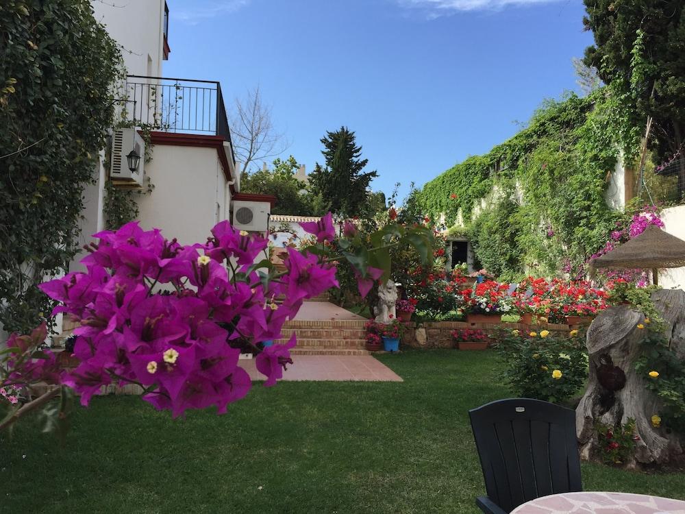 Hotel Carmen Teresa Τορρεμολίνος Εξωτερικό φωτογραφία