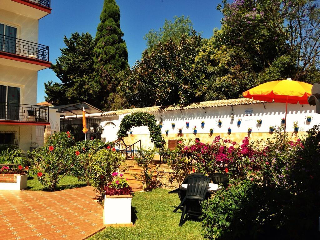 Hotel Carmen Teresa Τορρεμολίνος Εξωτερικό φωτογραφία