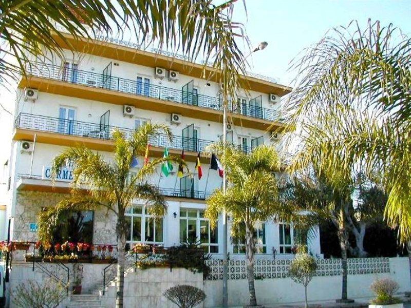 Hotel Carmen Teresa Τορρεμολίνος Εξωτερικό φωτογραφία