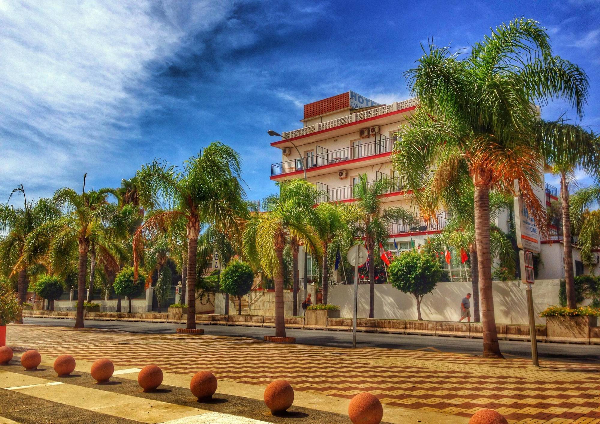 Hotel Carmen Teresa Τορρεμολίνος Εξωτερικό φωτογραφία